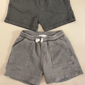 2 pairs of Zara boys shorts size 6